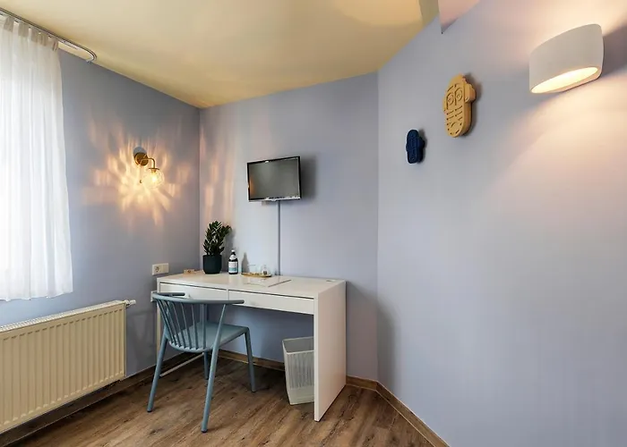 Kunterbunt In Wuerzburger Innenstadt ホテル 3*